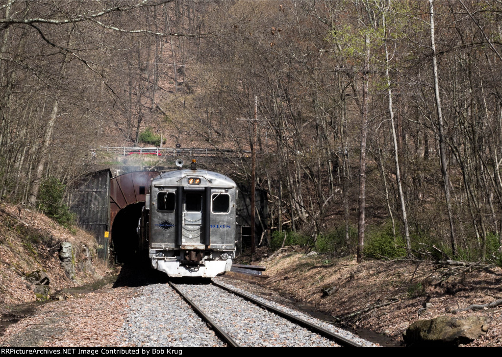 RBMN 9168 at the east portal of Mahanoy Tunnel 